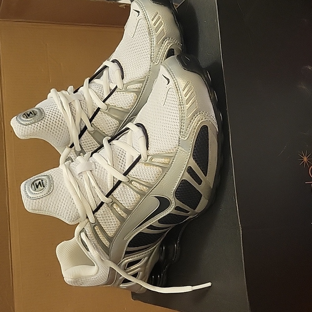 Super Rare Mens Nike Shox Turbo 3.2 SL White/ Black